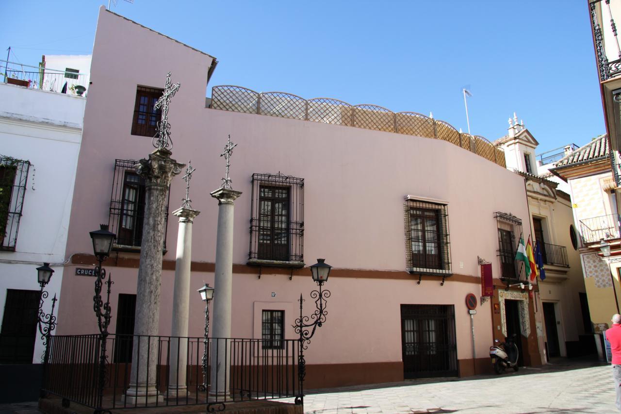 Hotel Patio De Las Cruces เซบีญา ภายนอก รูปภาพ